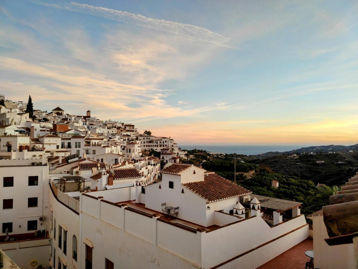 Santo Cristo 11 Apartment Frigiliana Exterior foto